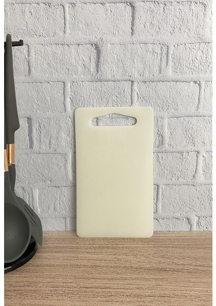 Kesme Tahtası Plastik Beyaz 14X24 cm