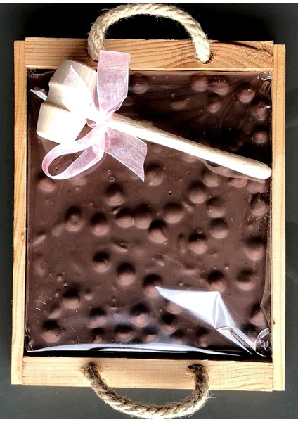 Ahşap Çekiçli Tepsi Kırma Çikolata 350 gr (Fındıklı)