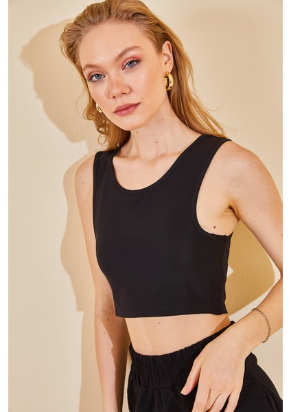 Siyah Askılı Bluz 2KXK2-46269-02 fırsatları