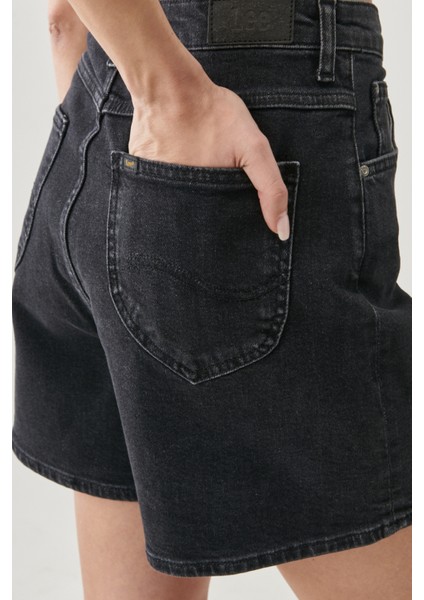 Kadın Regular Fit Normal Kesim 5 Cep Esnek Jean Şort indirimleri
