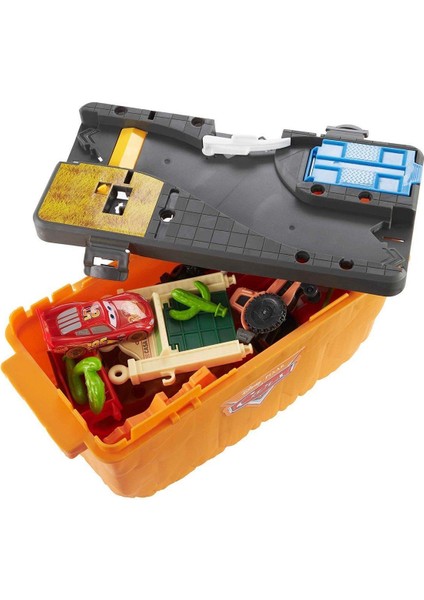 Mattel HDN02 Cars Yarış Heyecanı Oyun Seti