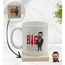 BK Kişiye Özel Erkek Big Boss Karikatürlü Beyaz Kupa Bardak ve Ahşap Bardak Altlığı Hediye Seti - Model 4