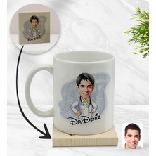 BK Kişiye Özel Erkek Doktor Karikatürlü Beyaz Kupa Bardak ve Ahşap Bardak Altlığı Hediye Seti - Model 1