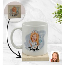 BK Kişiye Özel Hemşire Karikatürlü Beyaz Kupa Bardak ve Ahşap Bardak Altlığı Hediye Seti - Model 2