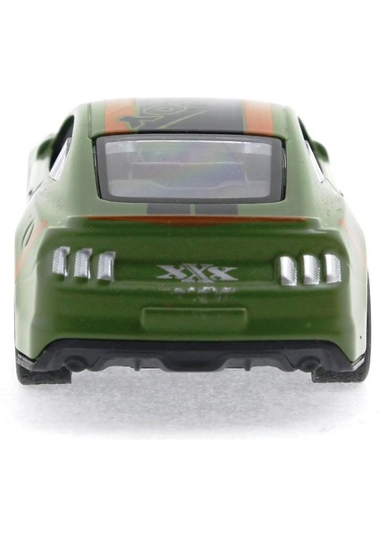 Die Cast Çek Bırak Metal Yeşil Yarış Arabası