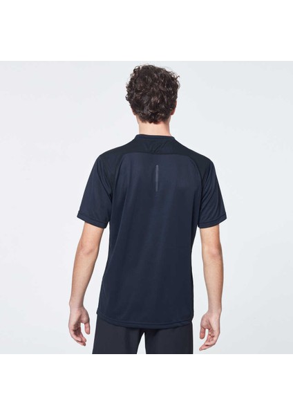 Foundational Training Ss Tee Erkek Kısa Kollu T-Shirt indirimleri