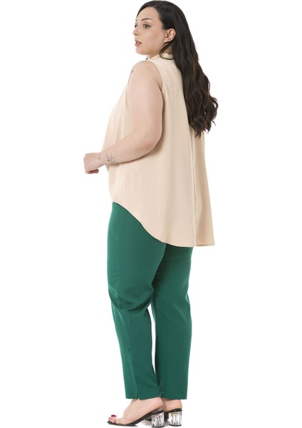 Büyük Beden Beli Yanlardan Lastikli Fermuarlı Paçası Yırtmaçlı Zümrüt Yeşili Pantolon fırsatları