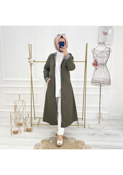 Haki Içi Çizgili ve Kendinden Astarlı Su Geçirmez Kadın Trençkot fırsatları