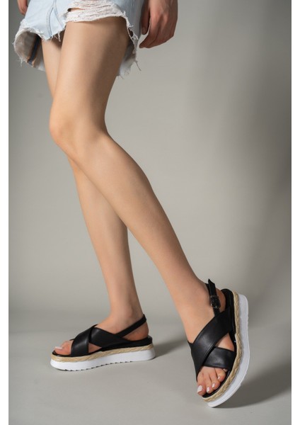 Siyah Kadın Sandalet 00121412 fırsatları