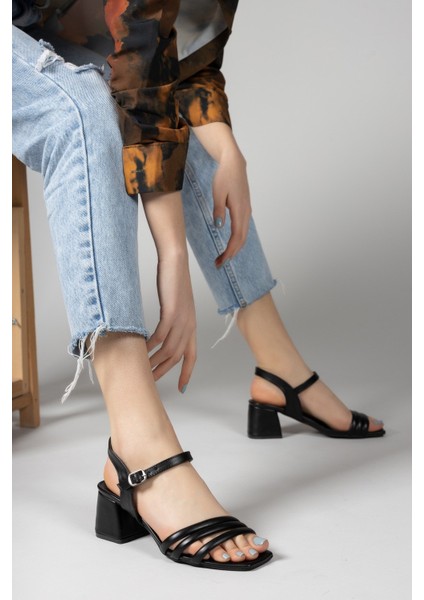 Siyah Kadın Topuklu Sandalet 0012355 fırsatları