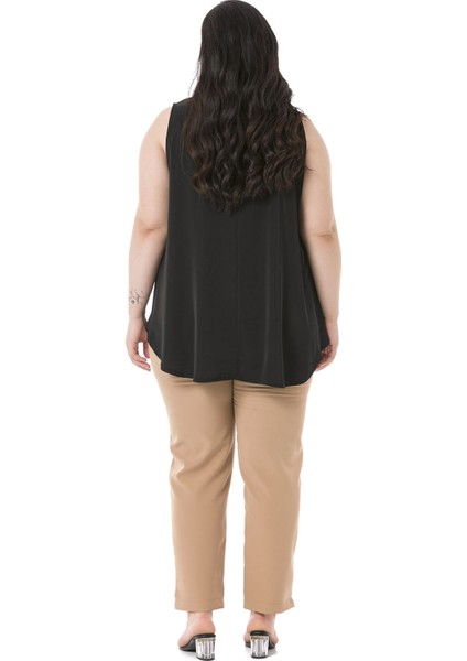 Büyük Beden Beli Yanlardan Lastikli Fermuarlı Paçası Yırtmaçlı Vizon Pantolon indirimleri