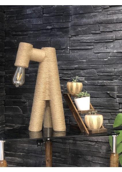 Şampiyon Masa Lambası