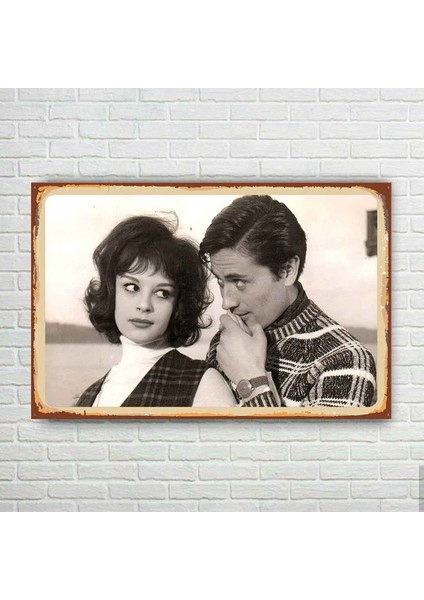 Cüneyt Arkın Hülya Koçyiğit Yeşilçam Retro Ahşap Poster