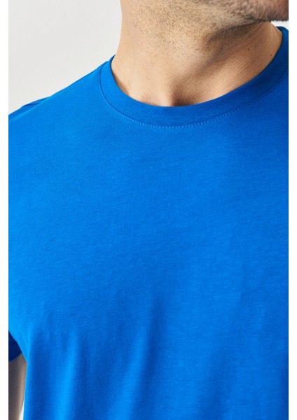 AC&Co / Altınyıldız Classics Erkek Beyaz-turkuaz-sax Slim Fit Dar Kesim Bisiklet Yaka 3'lü %100 Pamuk Tişört Paketi fiyatları