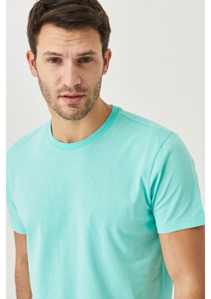 AC&Co / Altınyıldız Classics Erkek Beyaz-turkuaz-sax Slim Fit Dar Kesim Bisiklet Yaka 3'lü %100 Pamuk Tişört Paketi indirimleri