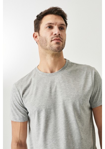Slim Fit Bisiklet Yaka 2'li Düz Tişört Paketi