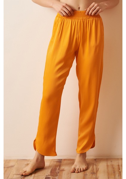 Beli Lastikli Saten Pantolon