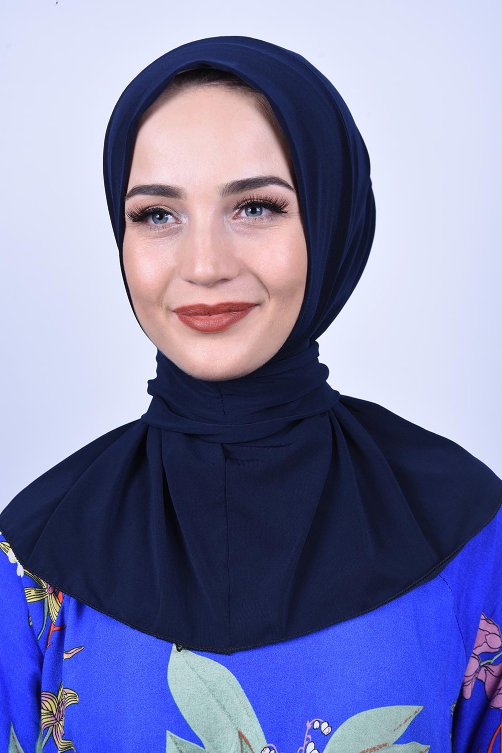 Belifanti Collection Kadın Tesettür Çıtçıtlı Bone Sandy Hijab Boyunluk Bone Açık Vizon