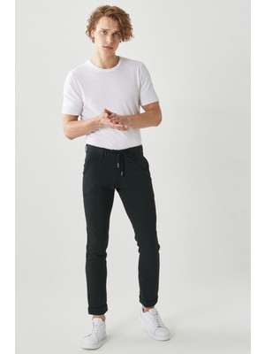 ALTINYILDIZ CLASSICS Erkek Siyah Slim Fit Dar Kesim Yan Cep Desenli Beli Bağlamalı Rahat Pantolon