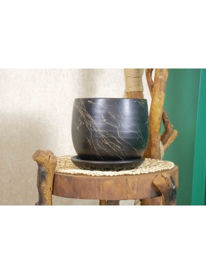 Bitki Tasarımı Ev Dekorasyon  Siyah Üzeri Gold Tabaklı Terracota Toprak Saksı Saksılık Salon Çiçeklik 19 CM