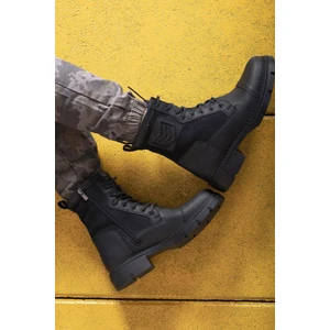 Siyah Siyah Erkek Bot 0012638