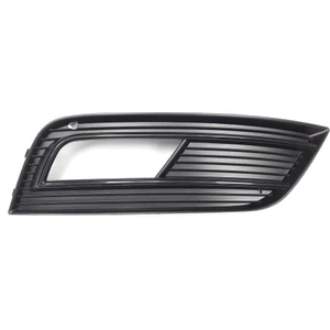 Audi A4 2013-2014-2015 Ön Tampon Sağ Sis Farı Çerçevesi Siyah 8K0807682K