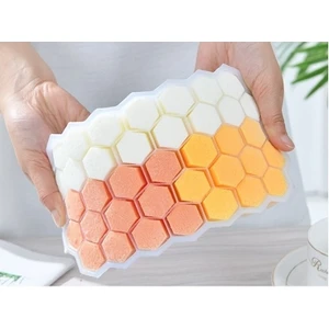 Kitchen Live Petek Şekilli Silikon Buzluk 37'li