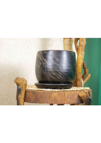 Ev Dekorasyon Siyah Üzeri Gold Tabaklı Terracota Toprak Saksı Saksılık Salon Çiçeklik 19 CM