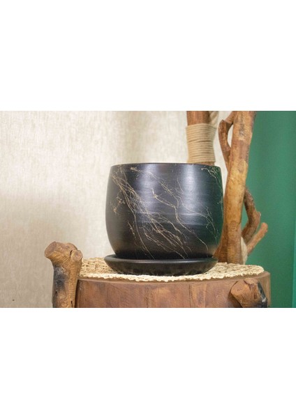 Ev Dekorasyon Siyah Üzeri Gold Tabaklı Terracota Toprak Saksı Saksılık Salon Çiçeklik 19 CM