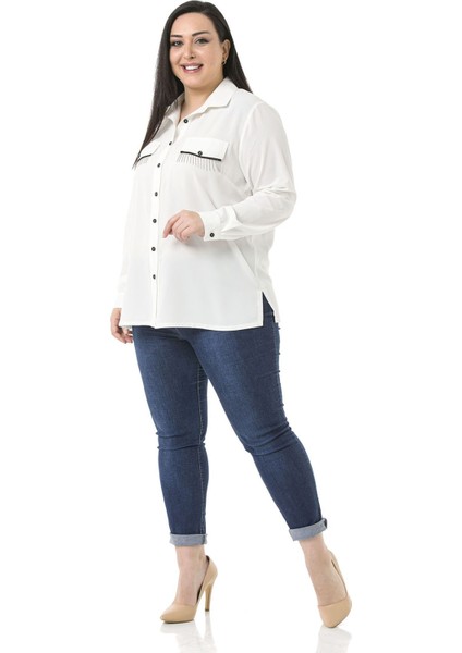 Büyük Beden Cepleri Zincir Detaylı Yanı Yırtmaçlı Beyaz Gömlek fırsatları