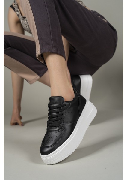 Siyah Beyaz Kadın Sneaker 0012255