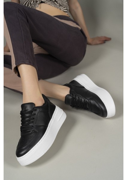 Siyah Beyaz Kadın Sneaker 0012255 modelleri