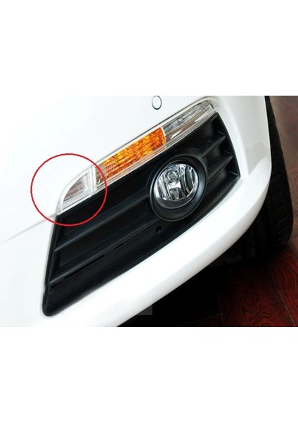 Vw Volkswagen Passat cc 2009-2012 Ön Tampon Sol Sinyal Yanı Üçgeni Reflektörü 3C8807717