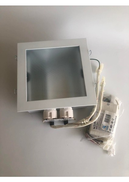 2li Sıva Altı Plc Spot Armatür 2X26 Watt 20,5X20,5X10 cm