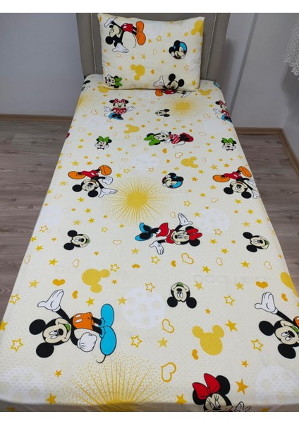 Mickey Mouse Tek Kişilik Nevresim Takımı