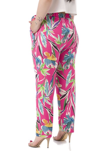 Büyük Beden Beli Yan ve Arkadan Lastikli Cepli Yaprak Baskılı Fuşya Pantolon modelleri