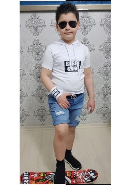 Kapişonlu Sweat Bileklik Zincir Aksesuarlı 4 Parça Erkek Çocuk Kot Şort Kombin - Beyaz fırsatları
