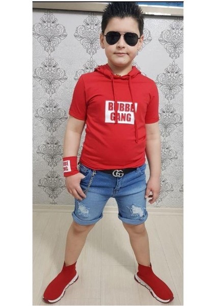 Kapişonlu Sweat Bileklik Zincir Aksesuarlı 4 Parça Erkek Çocuk Kot Şort Kombin - Kırmızı fırsatları
