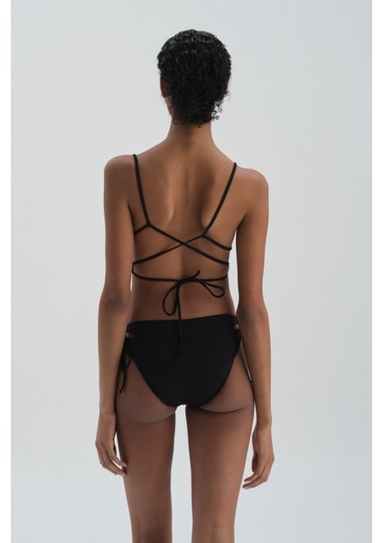 Siyah Yanı Büzgülü Bikini Alt fırsatları