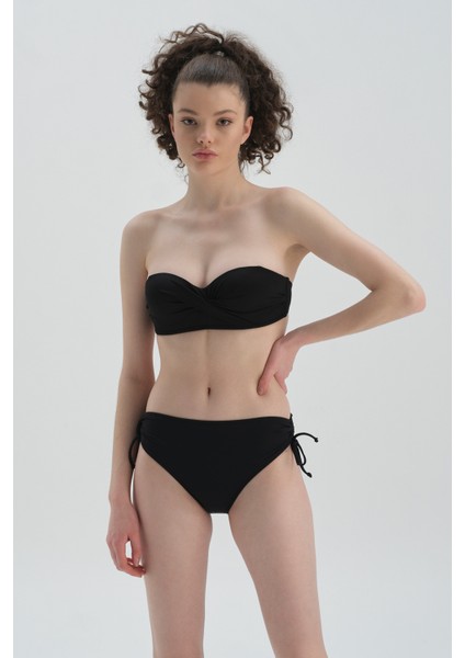 Siyah Straplez Kaplı Bikini Üst Tak Çık