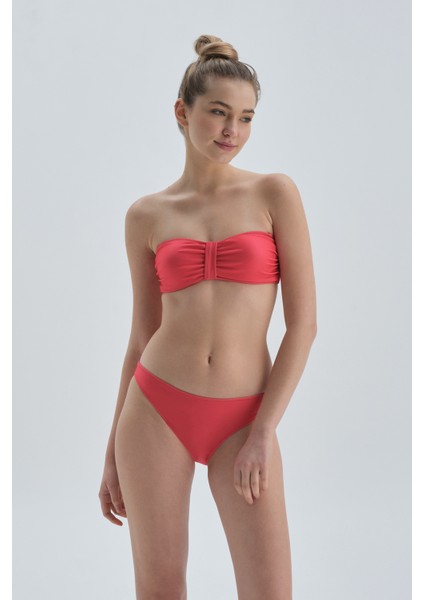 Kırmızı Normal Bel Bikini Alt