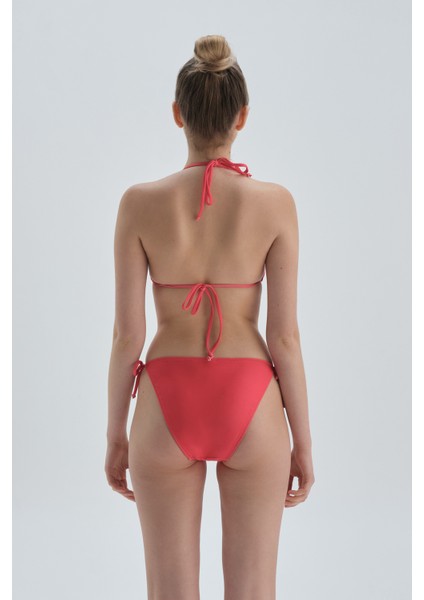 Kırmızı Spagetti Bikini Alt