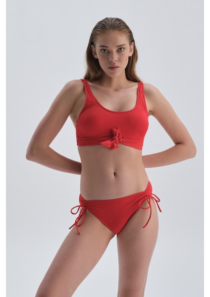 Kırmızı Normal Bel Bikini Alt