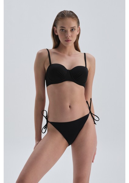 Siyah Straplez Kaplı Bikini Üst modelleri