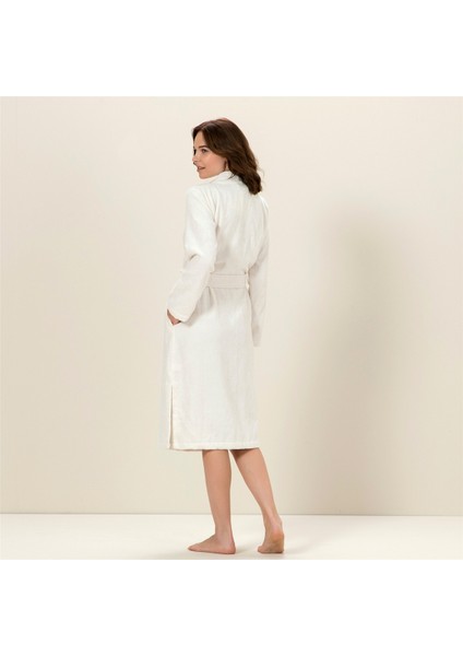 Giraffe Kadın Bornoz Ekru fırsatları