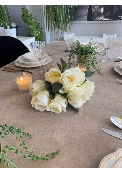 Kadife Dokulu Dertsiz Sütlü Kahverengi Koyu Bej Masa Örtüsü fırsatları