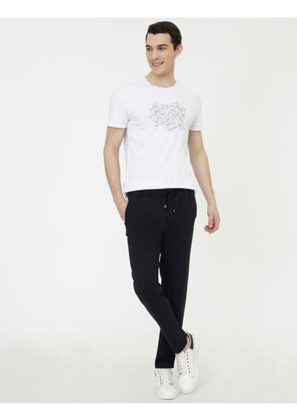 Erkek Beyaz Slim Fit Tişört 50240518-VR013 fırsatları