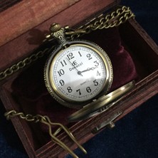 Kuzey Caddesi Ahşap Kutusunda Osmanlı Tuğra Kabartma Kapaklı Vintage Köstekli Cep Saati