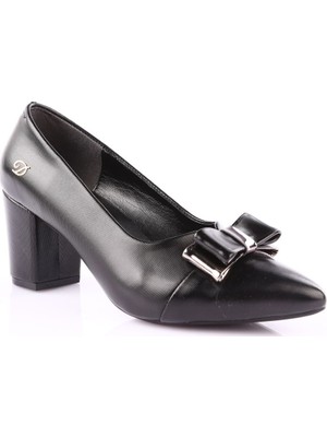 DGN 604 Kadın Sivri Burun Topuklu Ayakkabı Siyah Lazer