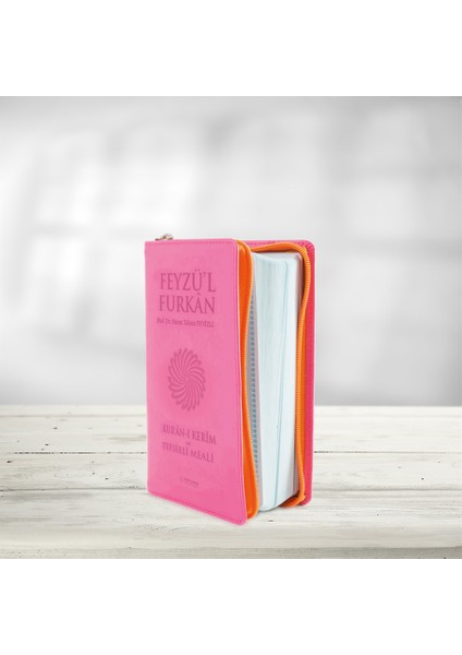 Feyzü'L Furkan Kur'An-I Kerim Ve Tefsirli Meali -Fermuarlı Pembe